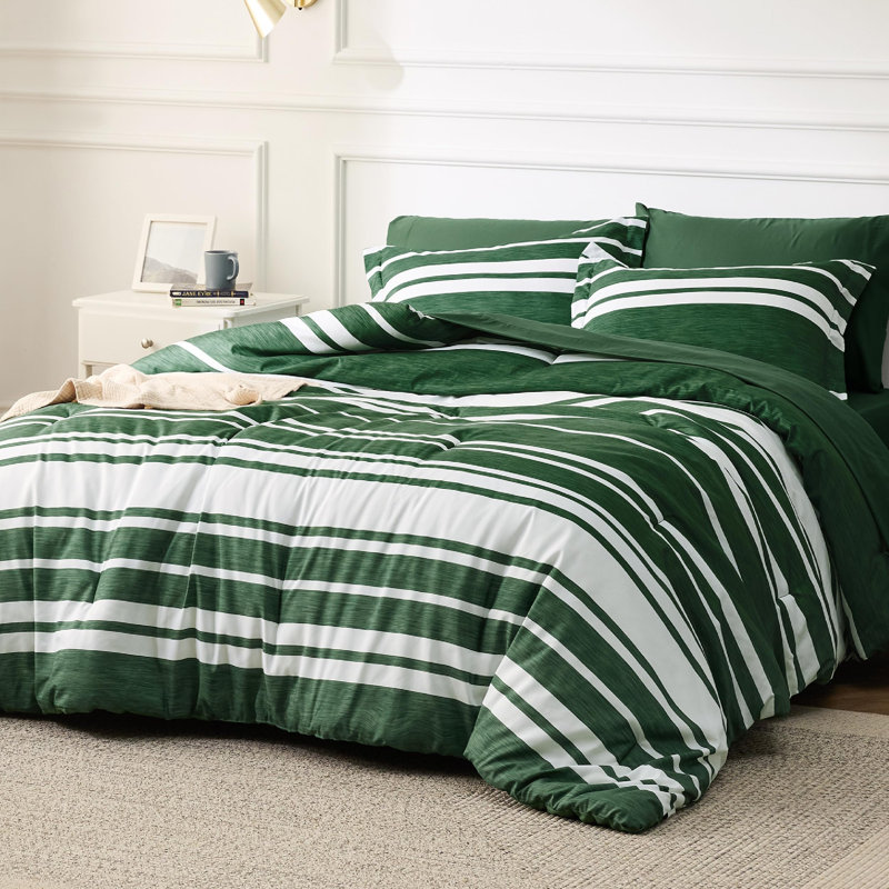 Bedsure Striped All Season Bed In A Bag, Full Comforter + 6 Additional Pieces, Burgundy