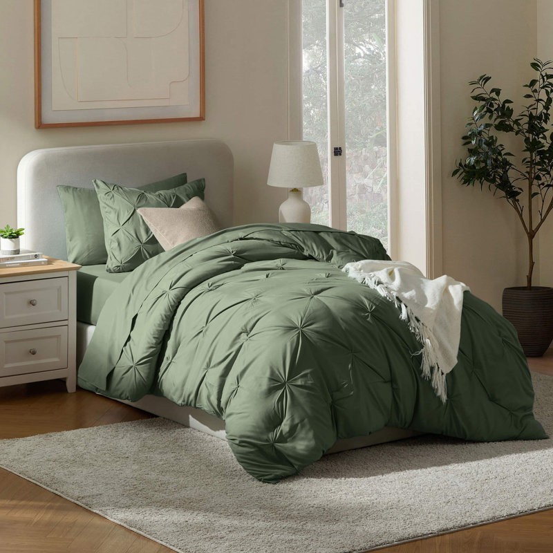 Ensemble d'édredon plissé avec draps Bed-in-a-Bag, Vert olive, Édredon simple très long + 4 pièces supplément