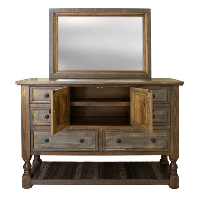 Miroir en pierre