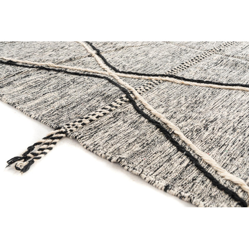 Tapis noir et blanc Mosser