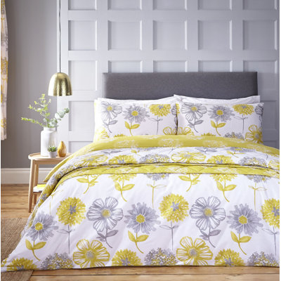 Banbury Floral Easy Care Bedspread