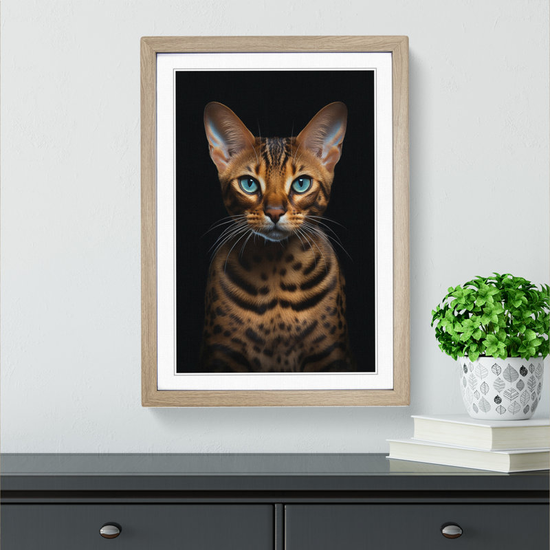 Bengal Cat Minimalism - Single Picture Frame Print on Wood, Oak Framed, 34cm H x 25cm W