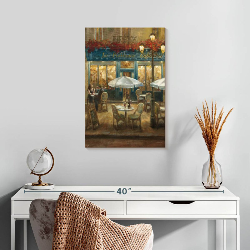Yarlin Paris Cafe Crop, 24" H x 16" W