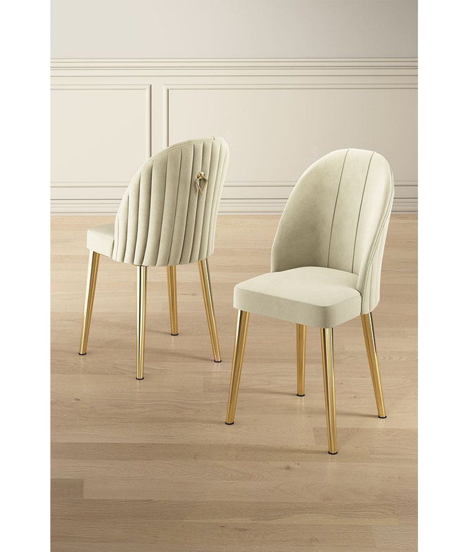 Ensemble de chaises élégantes 4 pièces, crème et or, 17,7 po x 35,8 po x 16,5 po | Structure 100% métal, tissu Babyface, dossier en mousse à 22 bandes et siège en mousse à 28 bandes | Design moderne et glamour pour la salle à manger et le salon, confort élégant