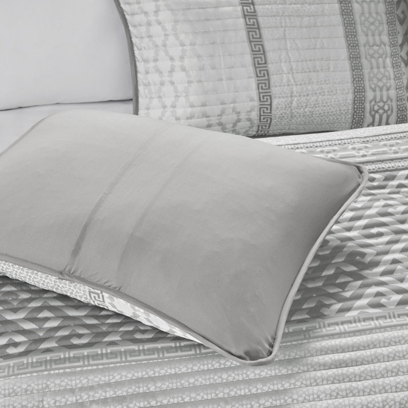 Navy Reversible Microfiber Full Quilt Set with Decorative Pillow