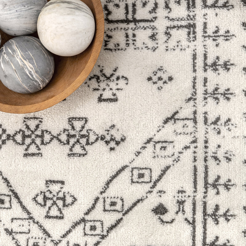 Reanna Light Gray Area Rug, Rectangle 3' x 5'