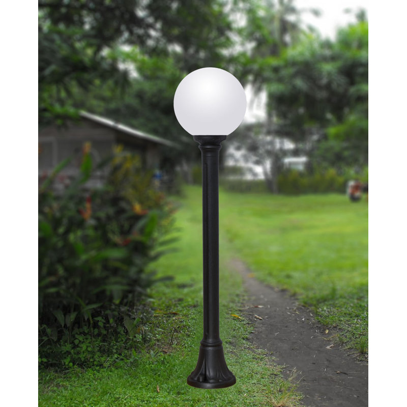 Danielian Lamp Post (Full)