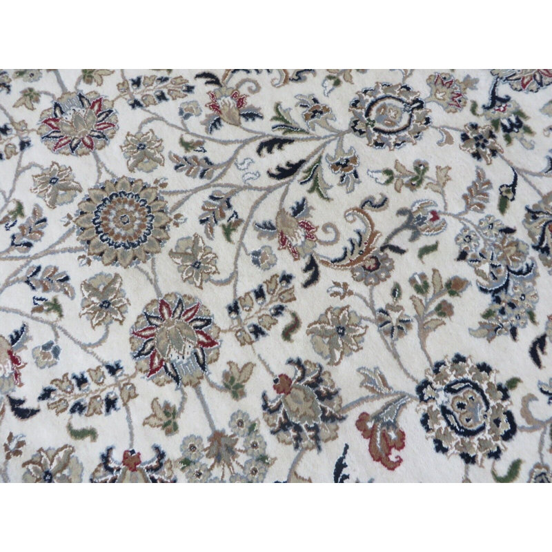 8 x 10'2 Hand Knotted Ivory Fine Nain With Silk Oriental Rug G14808