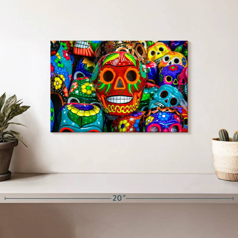 Calavera peint, H 8 po x l 12 po