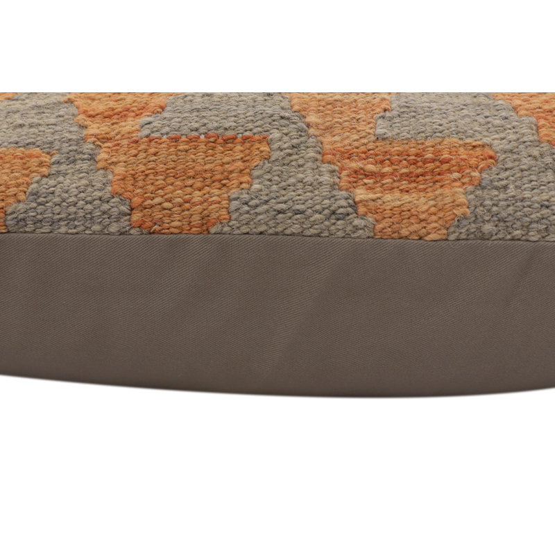 Coussin en kilim Tribal Miller, H 20 po x l 20 po, Gris / orange / rouge / bleu