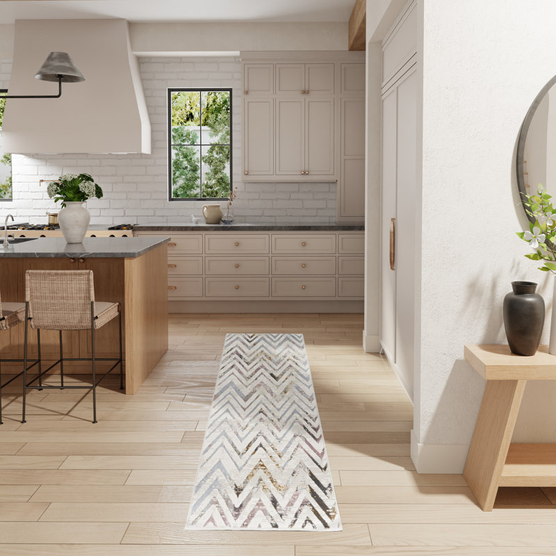 Lajessica Chevron Indoor Rug, Runner 2'3'' x 7'6''