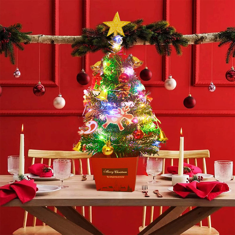 Arbre de Noël artificiel de table 2 pi avec lumière DEL et décorations de Noël