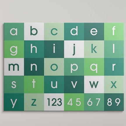 «Alphabet» par Justin, art textuel en vert, H 18 po x l 24 po x P 1,25 po, Toile