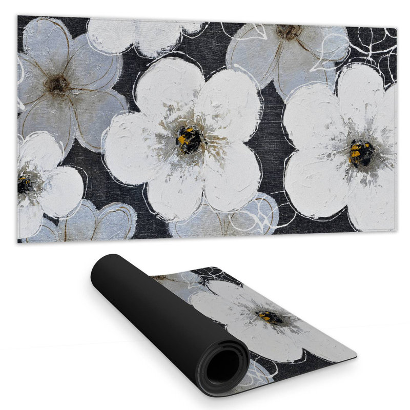 Gray flowers - 15.75"x31.50" Desk mat