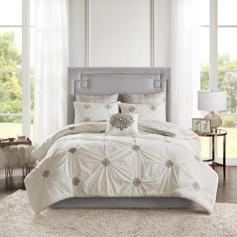 Ensemble de literie pour lit double / grand lit réversible 6 pièces avec broderie colorée étonnante