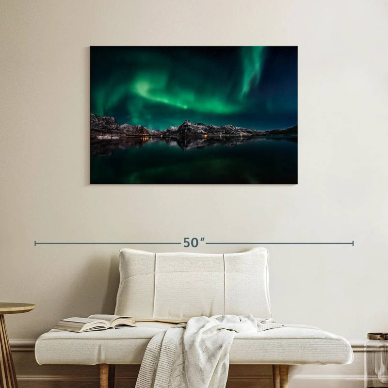 Alvord Lofoten Aurora Reflection, H 26 po x l 39 po