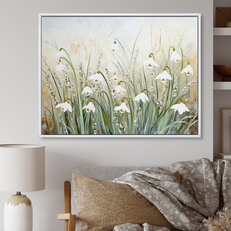 «Farmhouse Snowdrops Bloom Charm I», reproduction sur toile, Cadre flottant blanc, H 24 po x l 32 po x P 1 po