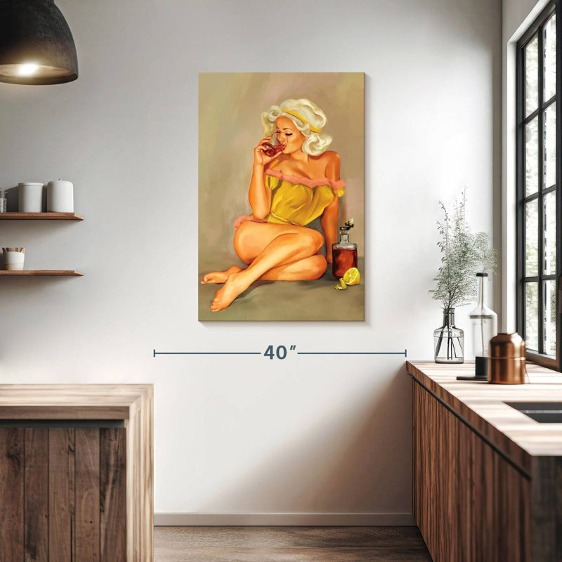 Leisha whisky miel pin-up, H 39 po x l 26 po