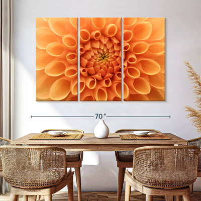Harnek Dahlia Sandra