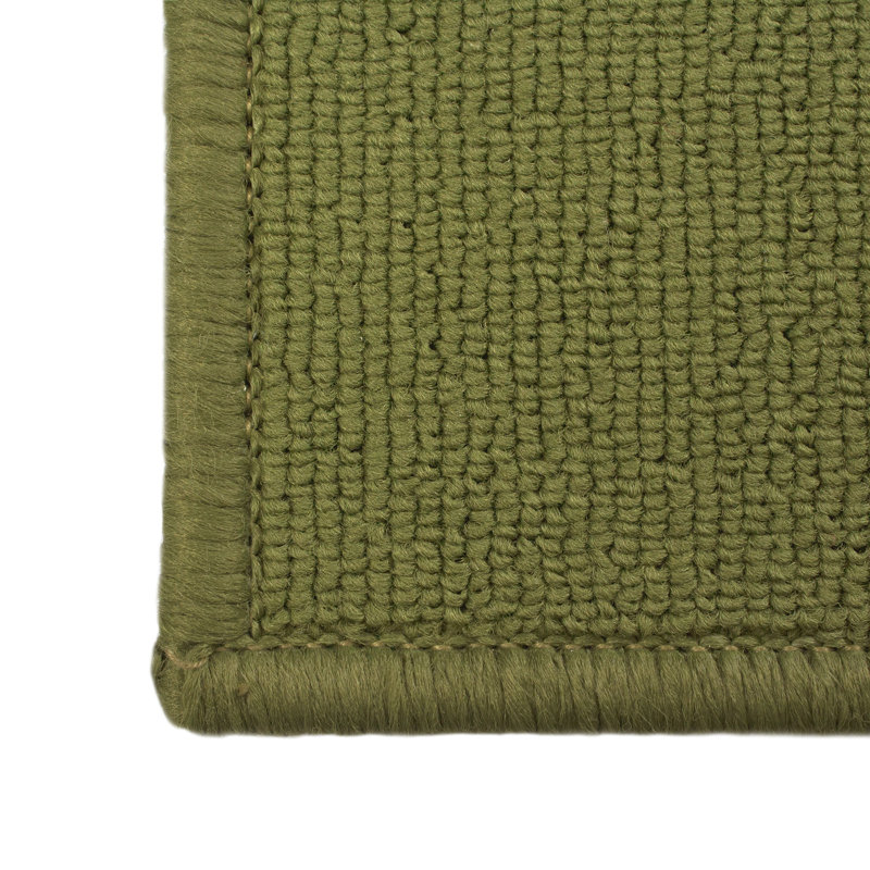 RITZ Accent Rug, 18" W x 30" L, Green