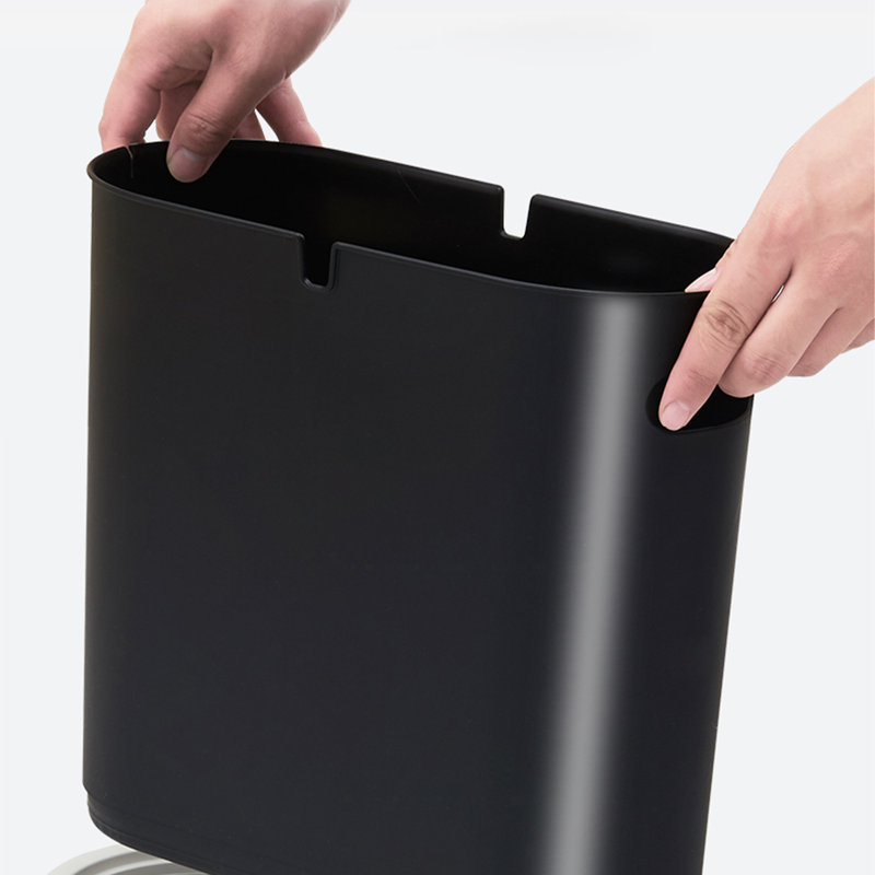 Poubelle tactile 2,1 gallons, Noir