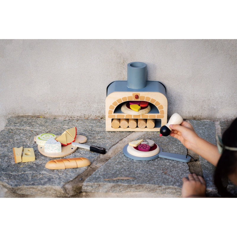 Preschool Pretend Housekeeping and Appliances Set