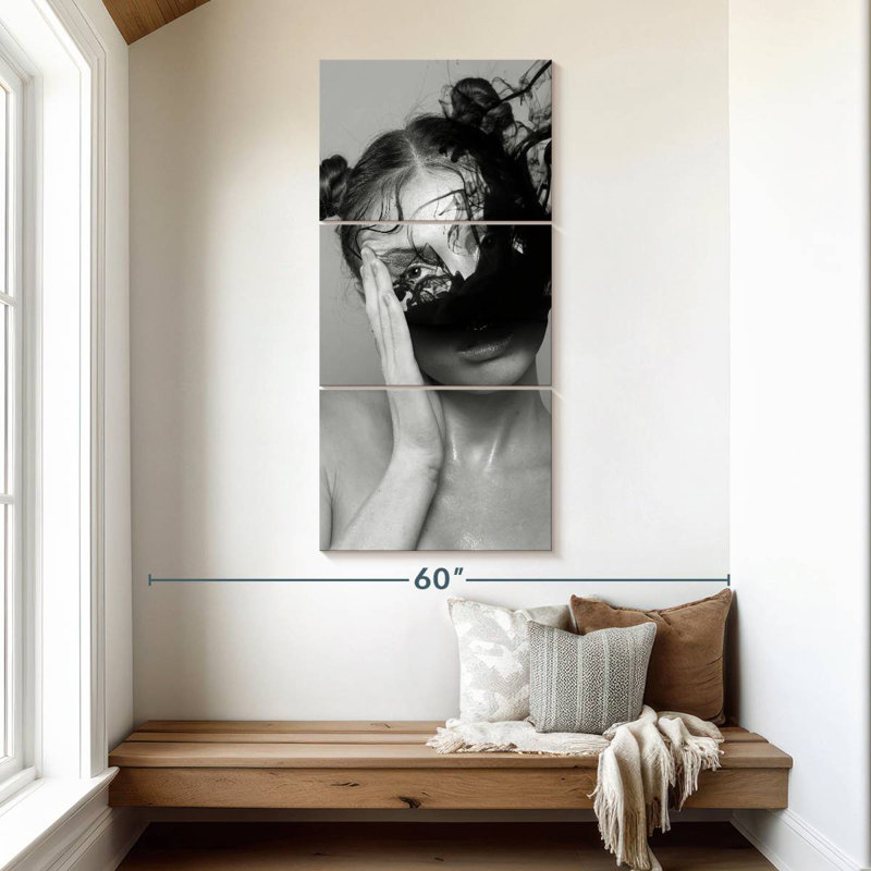 Portrait féminin de pensées fluides, H 52 po x l 24 po