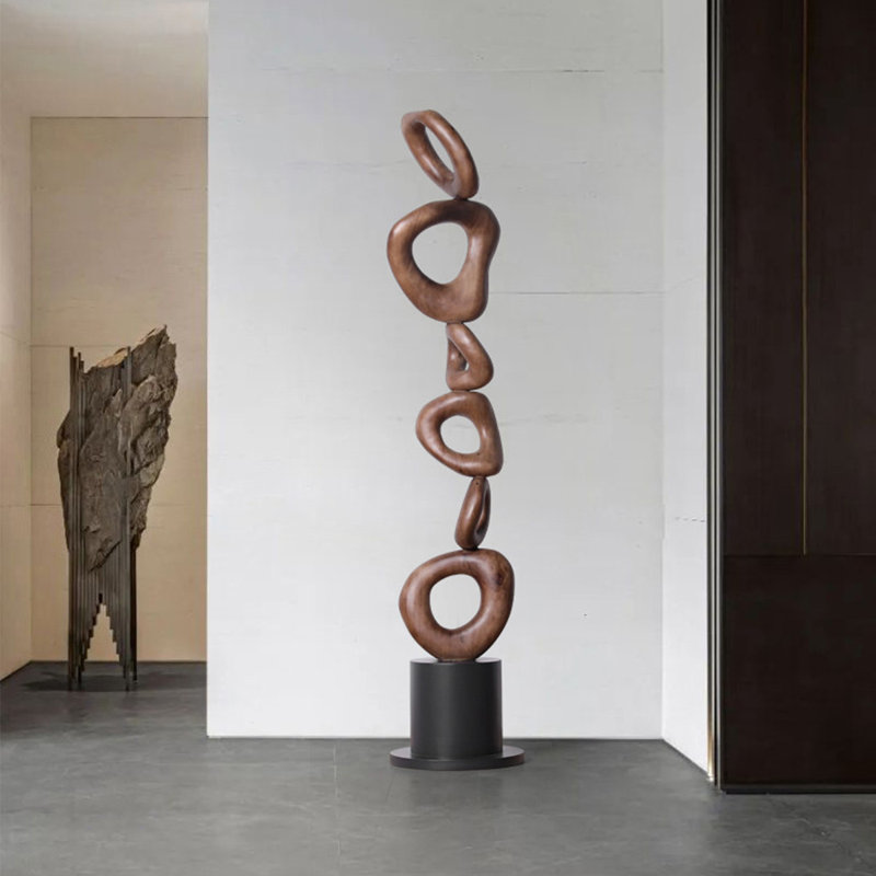 Objet décoratif en bois massif brun et noir
