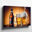 Toile «A Gros Up Composition» comportant une bouteille en verre refroidie d'art mural-649761520