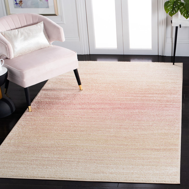 Tapis rose / ivoire Teagan, Rectangle 5 pi 1 po x 7 pi 6 po