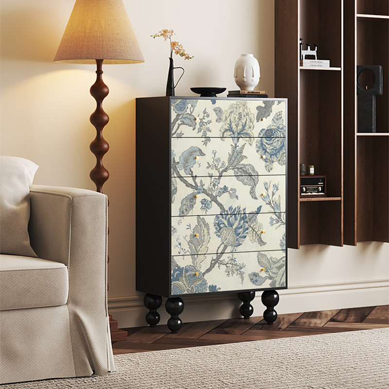 Armoire décorative française