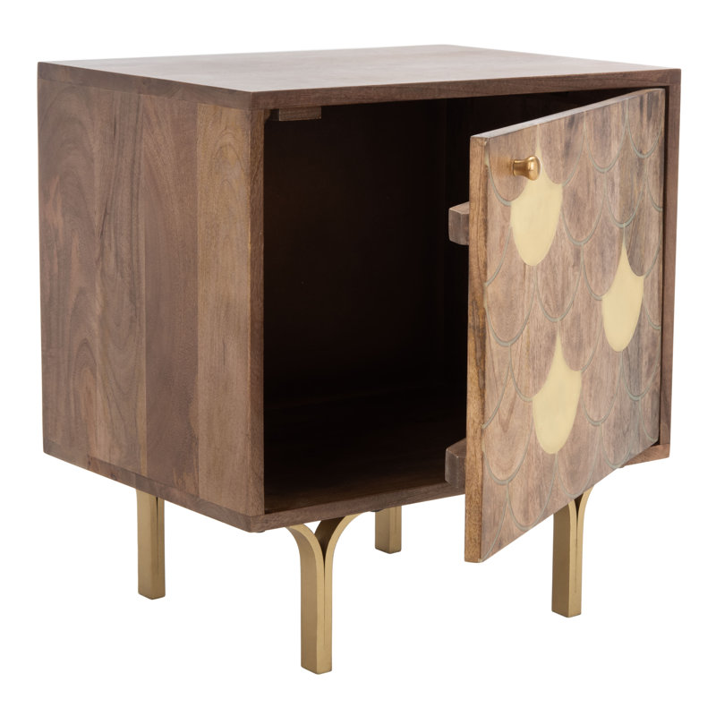 Table de chevet en bois massif Cortland en noyer clair