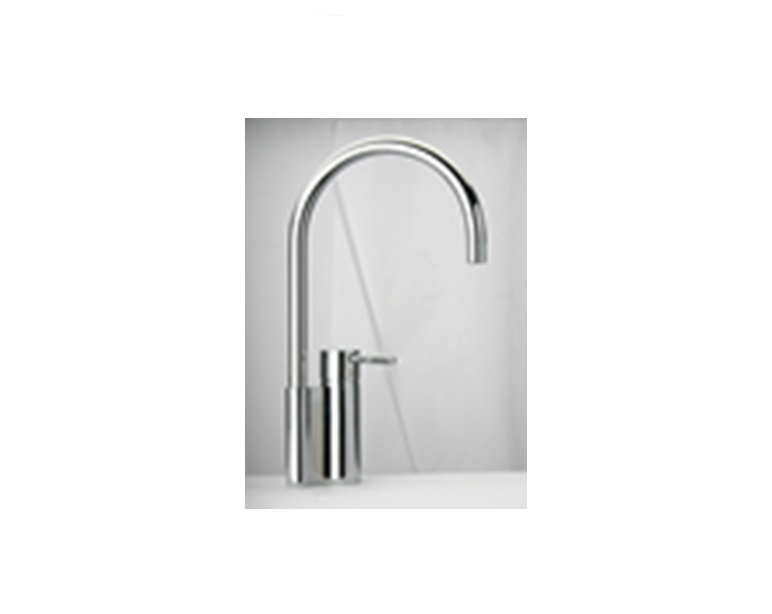 Piralla Cox Kitchen Faucet