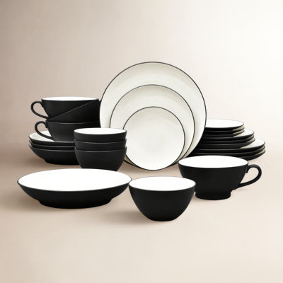 Colorwave Stoneware Dinnerware Set - Service for 4