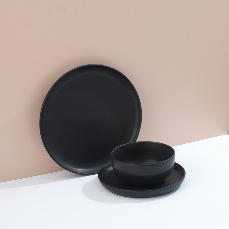 Matte Black Ceramic 18-Piece Dinnerware Set for 6