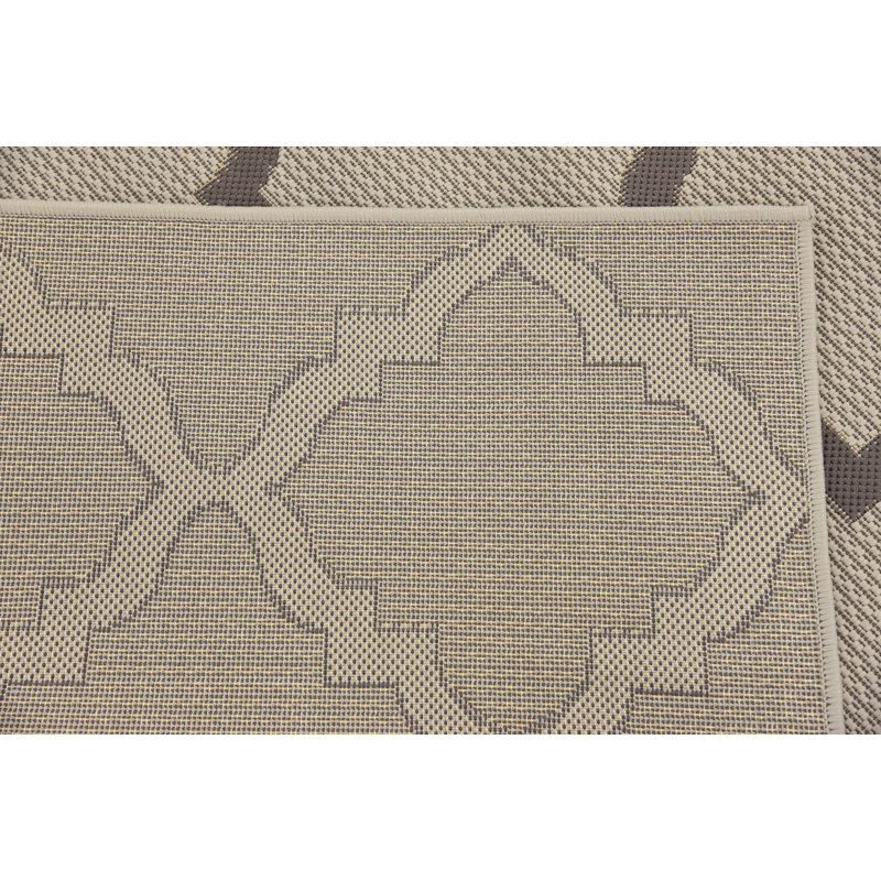 Templepatrick Geometric Indoor / Outdoor Rug, Rectangle 2'2" x 3'