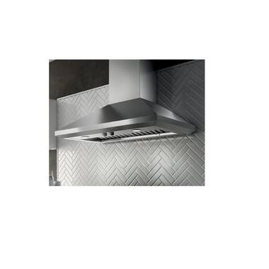 Elica Lugano 30 600 Cubic Feet Per Minute Ducted Wall Mount Range Hood  with Mesh Filter and Light Included