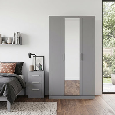 Kimberley Homestead Bedroom Set 