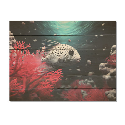 «The Graceful Pufferfish - Coastal Coral Under Water Wood», art mural sur bois de pin naturel