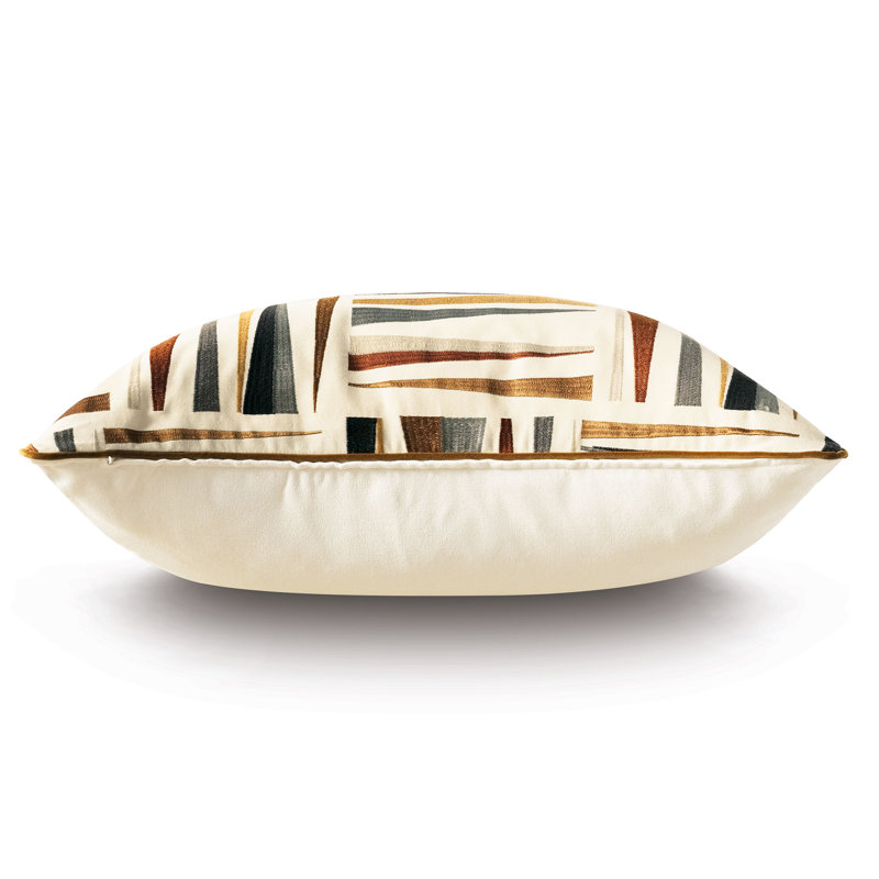 Medara Sham, Standard