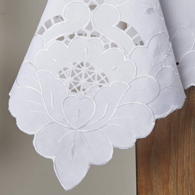 Merrionette Floral Rectangular Tablecloth, 160" W x 70" L, White