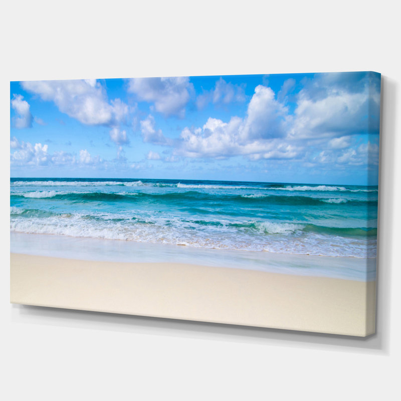 Serene Blue Tropical Beach - Photographie sur toile tendue, H 8 po x l 12 po x P 1 po, Toile tendue