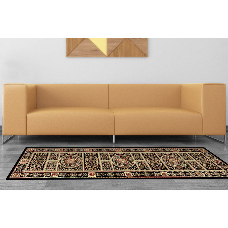Melik Oriental Indoor Rug, Runner 2'2" x 7'7"
