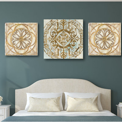 " Medallion " 3 - Pieces