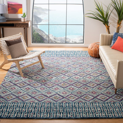 Deyoung Hand Tufted Wool Geometric Rug