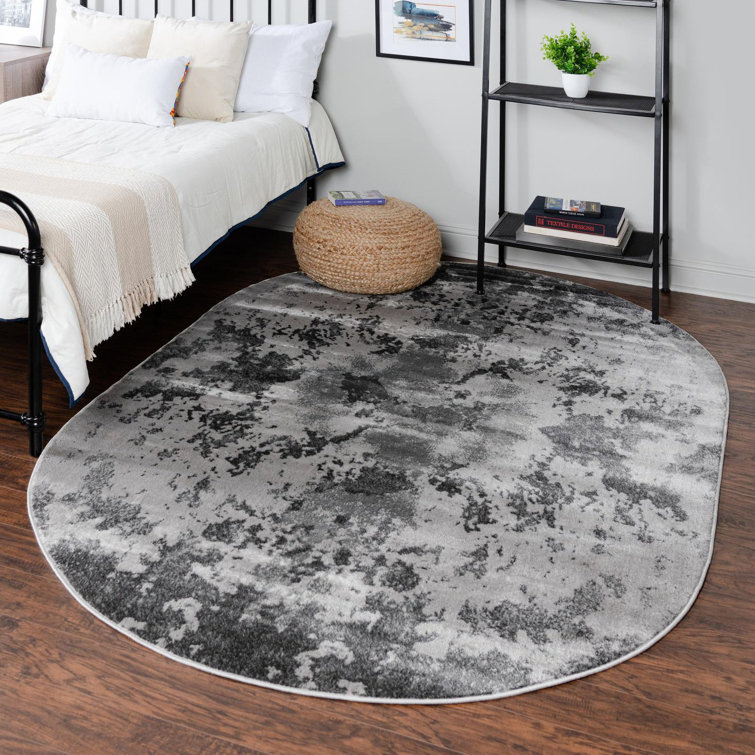 Brantly Geometric Indoor Rug