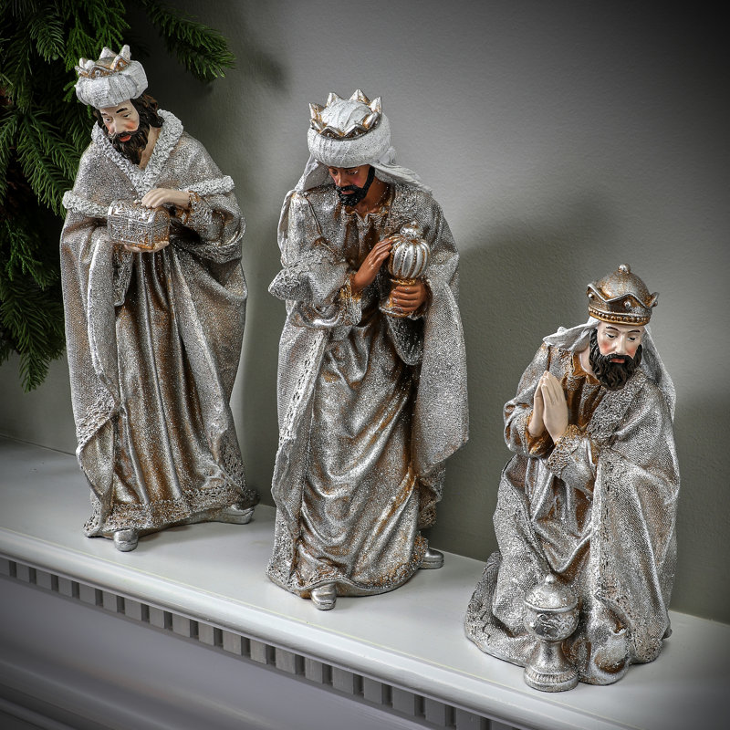 Renaissance Holy Family Resin Figurine Set with Sugar Finish