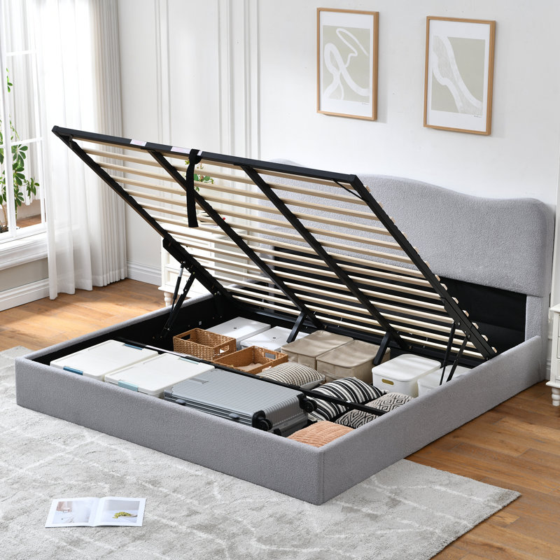Lit plateforme tapissier Bensu Boucle, Très grand, Gris clair