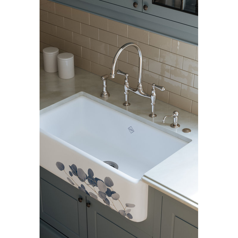 Shaws Original Single Bowl Front Fireclay 33" L x 18" W Apron Kitchen Sink, Lines Silver