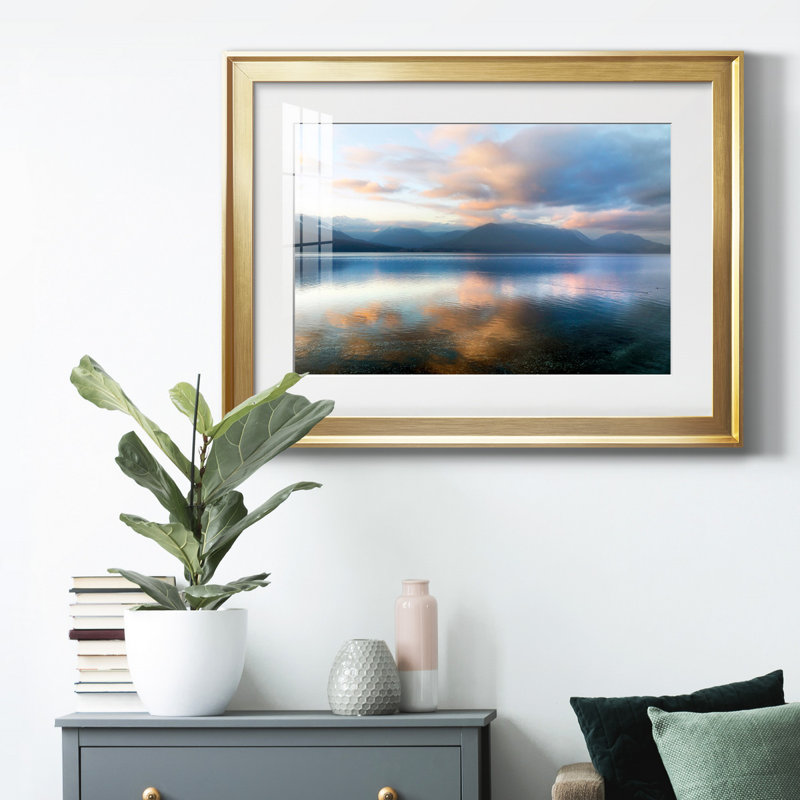 Magic Hour - photographie avec cadre photo, H 22,5 po x l 30,5 po x P 1,5 po, Cadre doré